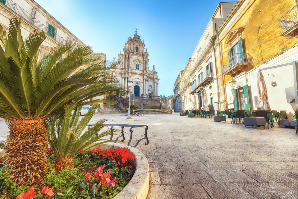 La Vita Bella: Yoga in Sicily